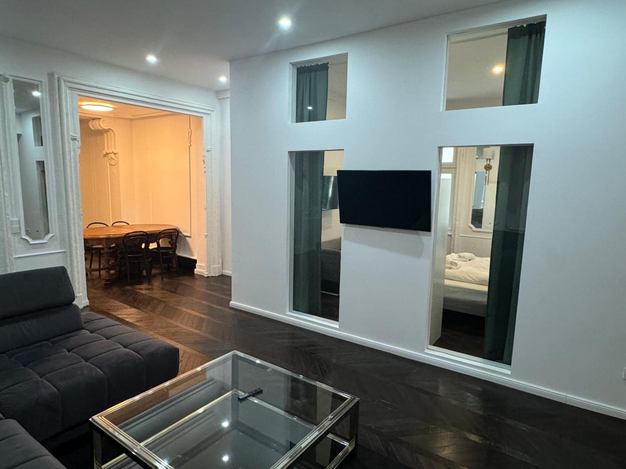 Luxurious Apartment In The Centre Of Wien Eksteriør bilde